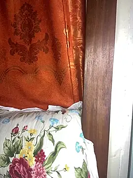 _bellaa Chat XXX in diretta