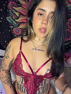 QueenNatt's Live XXX Chat