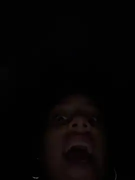 Chat +18 de PrettyLittleProblem ao vivo