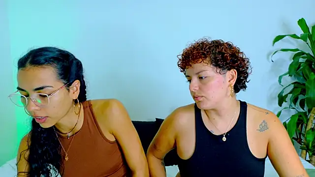 kimandlu Chat XXX live