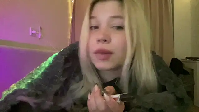 Lulu_Di Chat XXX in diretta