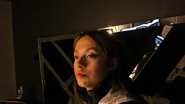 Czat XXX na żywo – AmmyJones_