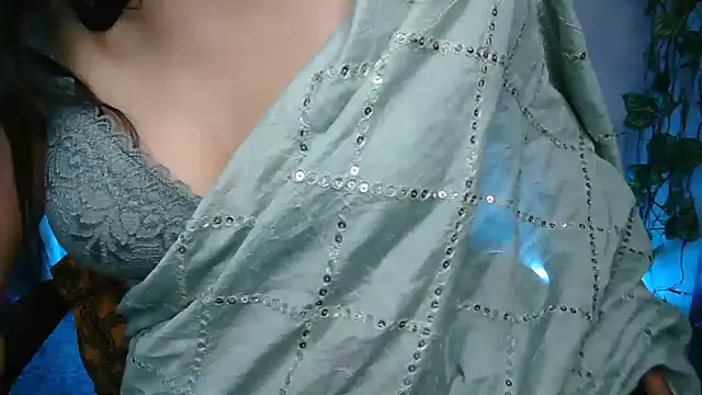 Cute-Hazel Obrolan Langsung XXX