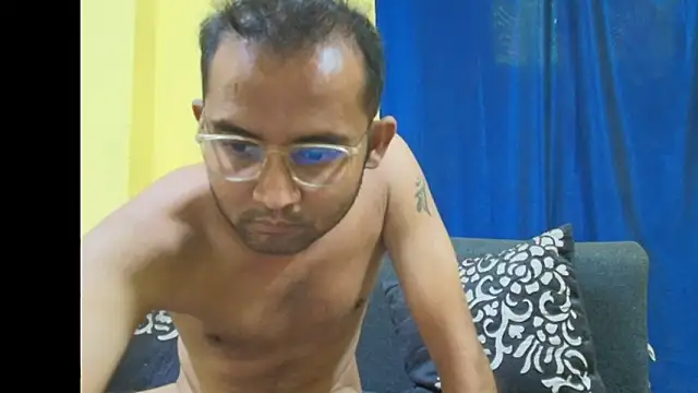 Cute_boy2000 Webcam show