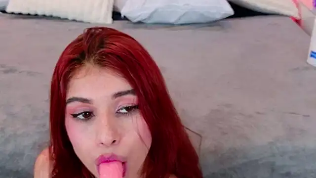 Chatroom XXX en direct de SaraLugo