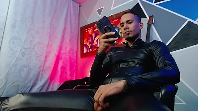 MagnusFrost Chat XXX live