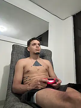 ArturoDelgado1 Webcam Show