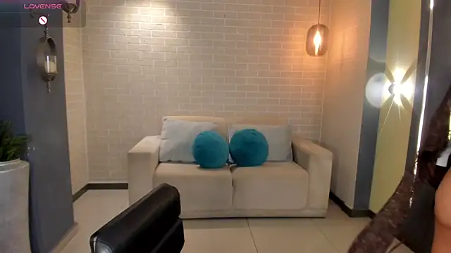 MariaHerrera_'s Live XXX Chat