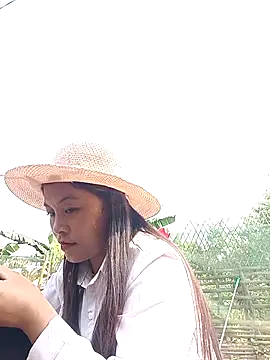 Alice-567n Live XXX chat