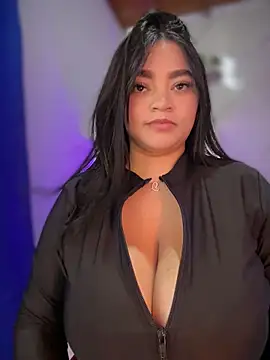 Онлайн чат XXX elizaferrer_