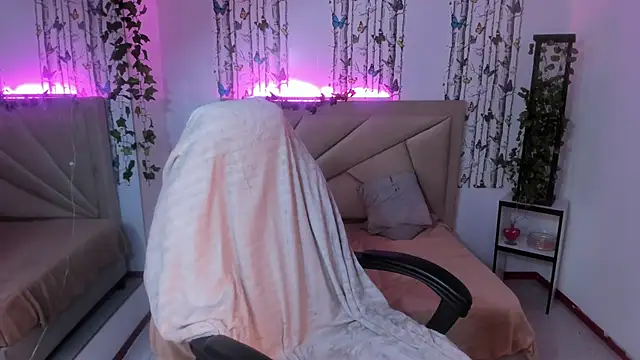 valeria_dark_: онлайн-секс-чат