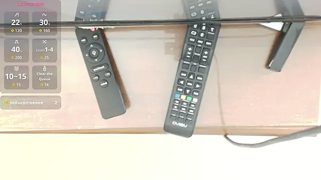 XXX chat uživo modela saray_reesee