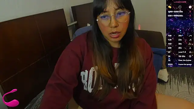 XXX chat uživo modela ella_harry