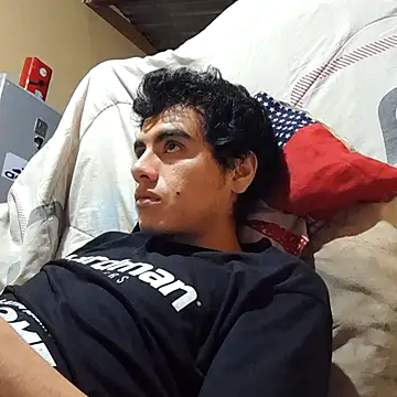 Ortiz3404's Live XXX Chat