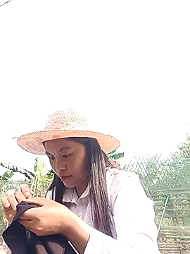 Alice-567 Adlı Modelin Canlı XXX Sohbeti