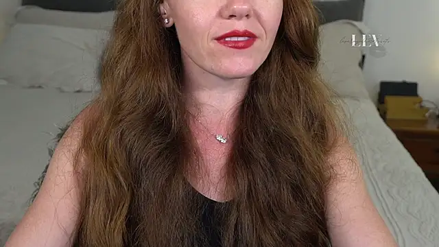 leverageurassets' Live XXX Chat