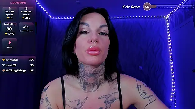 angel_devil_forever Show in webcam