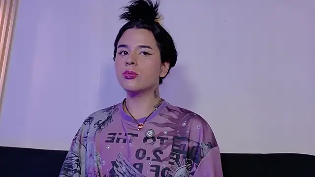 Angel-umbra live XXX chat