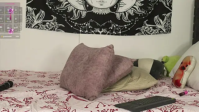 Raven06_n Live XXX chat