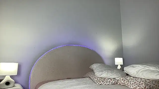 bbybreeのライブXXXチャット