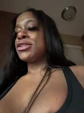 TikaMoon Chat XXX in diretta