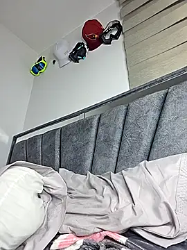 alaia_princess' Live XXX Chat