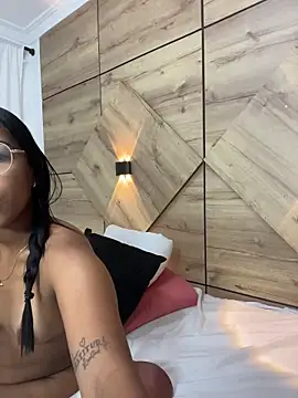 دردشة AmbarBlosom الجنسية المباشرة