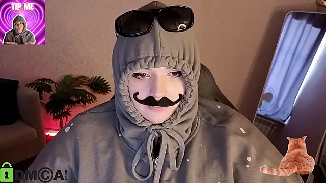 Mia_R0ss Chat XXX in diretta