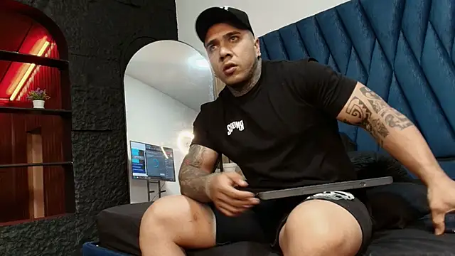 King-magic webcam show