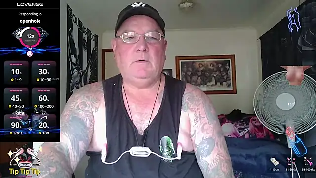 Вебкам-шоу KINKYBLUEYES69