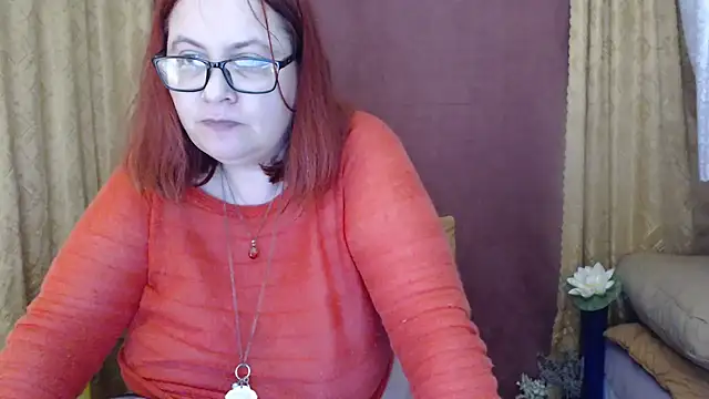 PlayfullMature Chat XXX live