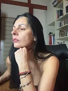 MiriamDelyn 라이브 XXX 채팅