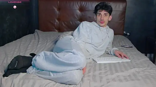 DanielCrush1n Webbikameraesitys