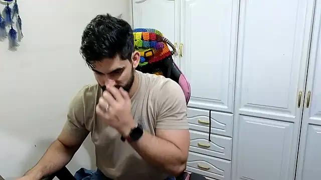 JackyroseのライブXXXチャット