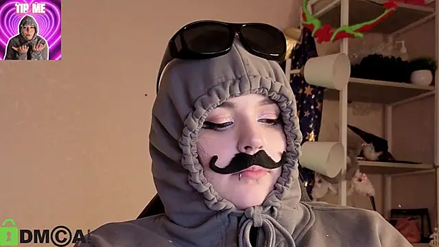 Mia_R0ss Adlı Modelin Canlı XXX Sohbeti