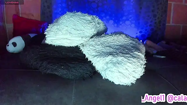 Cata-angel's Live XXX Chat