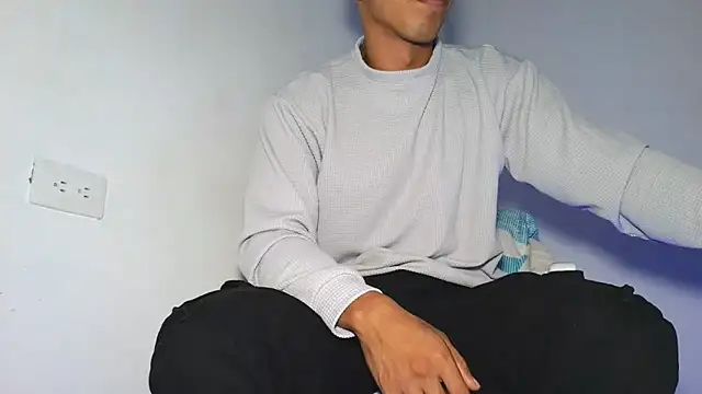 maximo_vega_newv লাইভ XXX চ্যাট