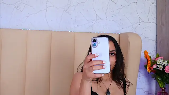 BambiRoses' Live XXX Chat