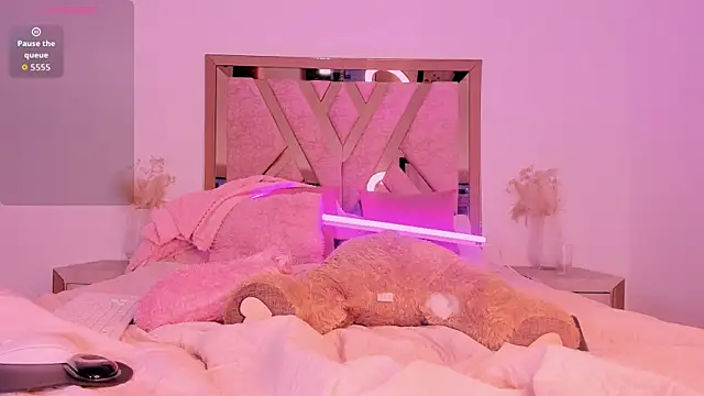 Вебкам-шоу thamii_campanitaa