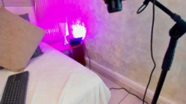 cayla_jonnes Webcam-Show