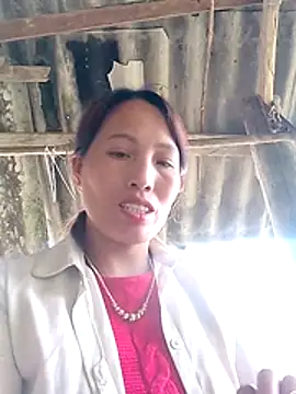 Gummiesu 网络视讯表演