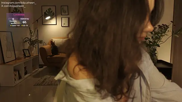 XXX chat uživo modela JulietteDee