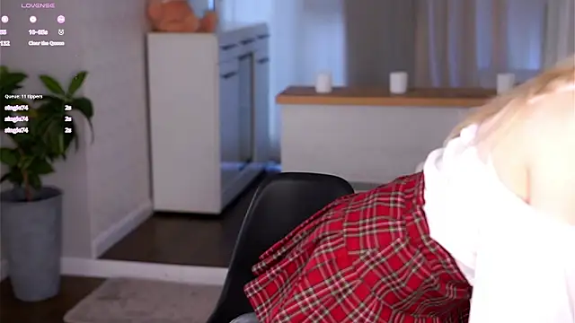 LeeryWonder Adlı Modelin Canlı XXX Sohbeti