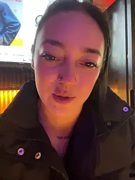 lia__whiteeのライブXXXチャット