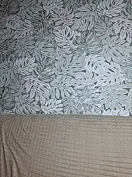 Olivia_OliV: διαδικτυακό σόου στην κάμερα