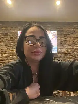 BrianaBloom 现场XXX聊天