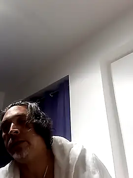 Big_vittolloのライブXXXチャット