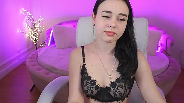 XXX chat uživo modela TorrySrar