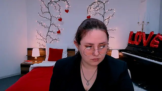 Hennessy_bunny: онлайн-секс-чат