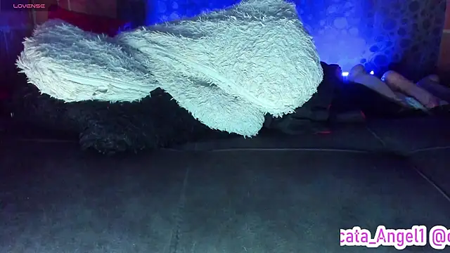 Cata-angel: απευθείας συνομιλία ΧΧΧ